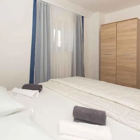 In Tijarica - Split Riviera 45083 Holiday home *